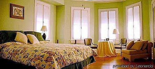 Cedars & Beeches Bed & Breakfast 4*